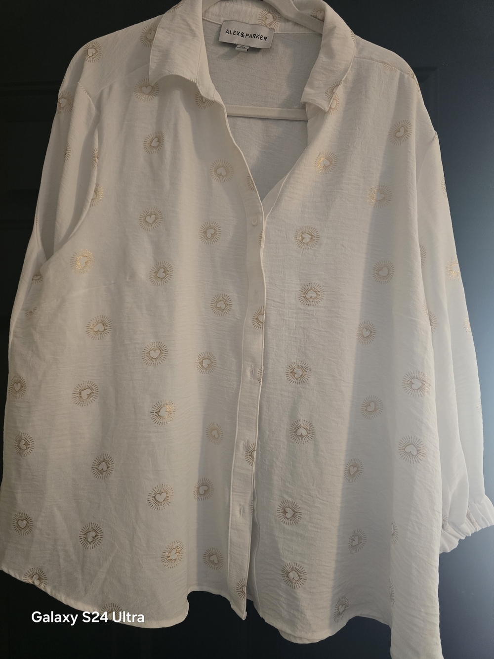 ALEX & PARKER Cream Button-Up Shirt with Gold Sunburst Embroidery